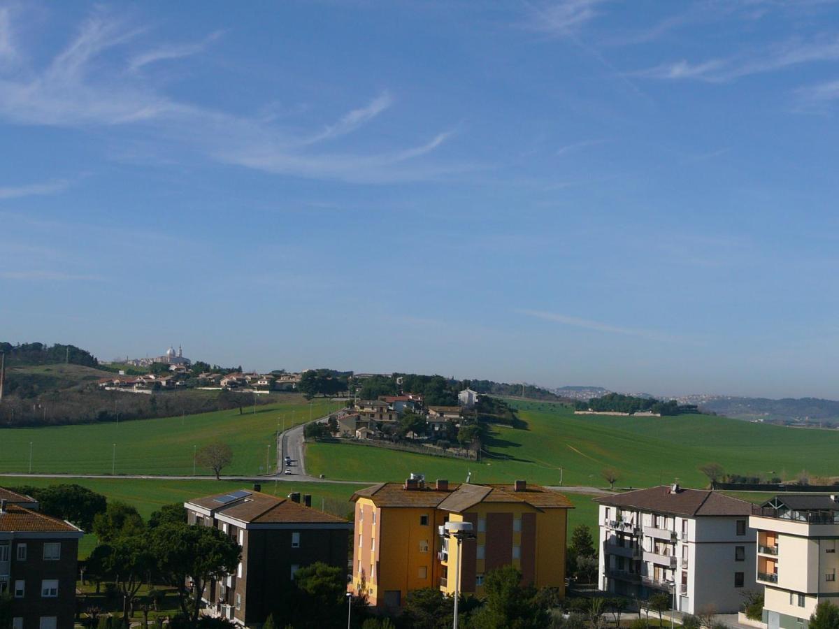 Appartamento Paradiso Azzurro Porto Recanati Exterior foto
