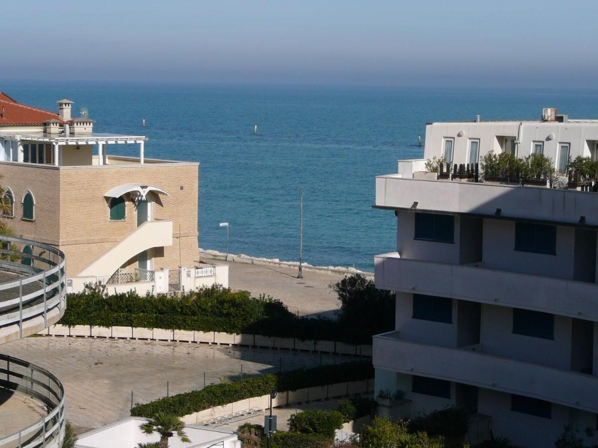 Appartamento Paradiso Azzurro Porto Recanati Exterior foto